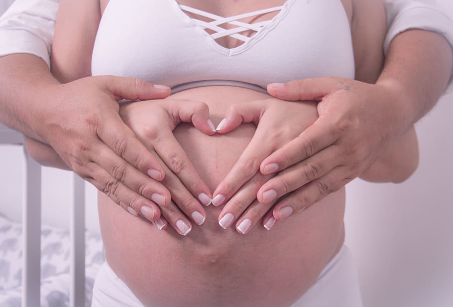 Pregnancy Massage Techniques to Stay Fit and Healthy